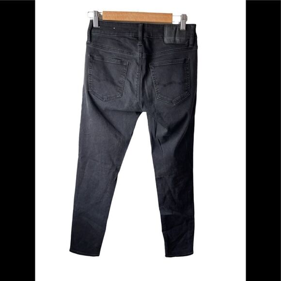 AMERICAN Eagle black slim leg skinny jeans - Picture 2 of 7